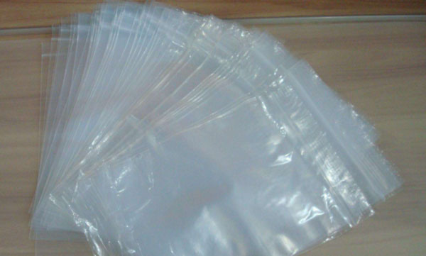 塑料薄膜拉伸強度性能標(biāo)準(zhǔn)測試方案解讀